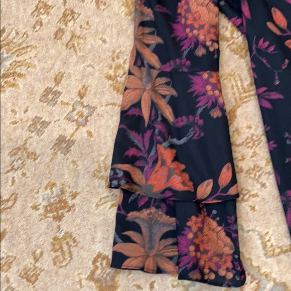 Fall Floral Shift Dress - Picture 3 of 3